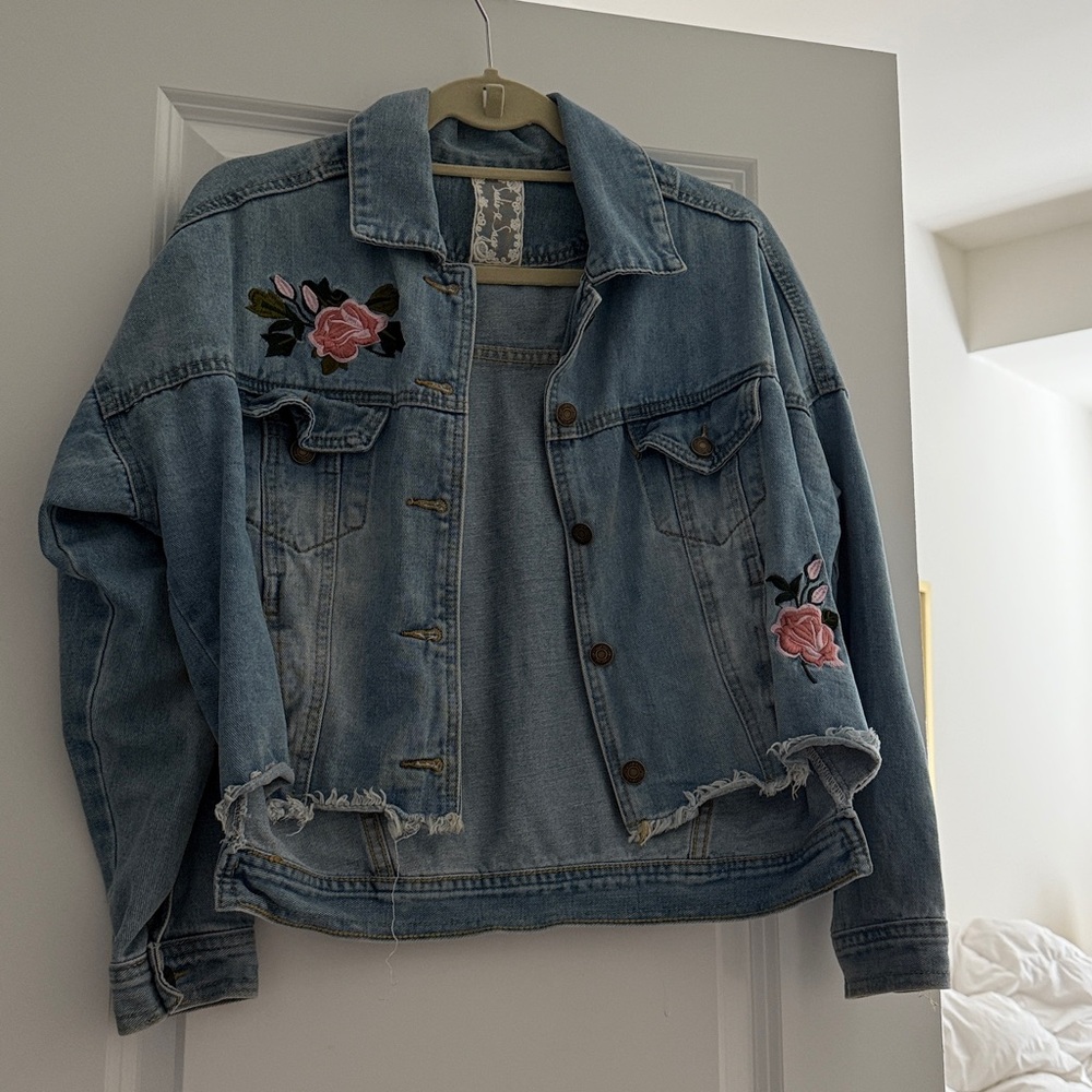 Denim Jacket XS Floral Rose oversized Embroidered